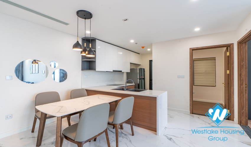 High floor three bedrooms apartment for rent in Sunshine City, Tay Ho